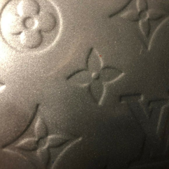 Louis Vuitton Vernis Alma MM Gris Silver Grey Handbag Rare Color Limited Edition - Picture 11 of 12